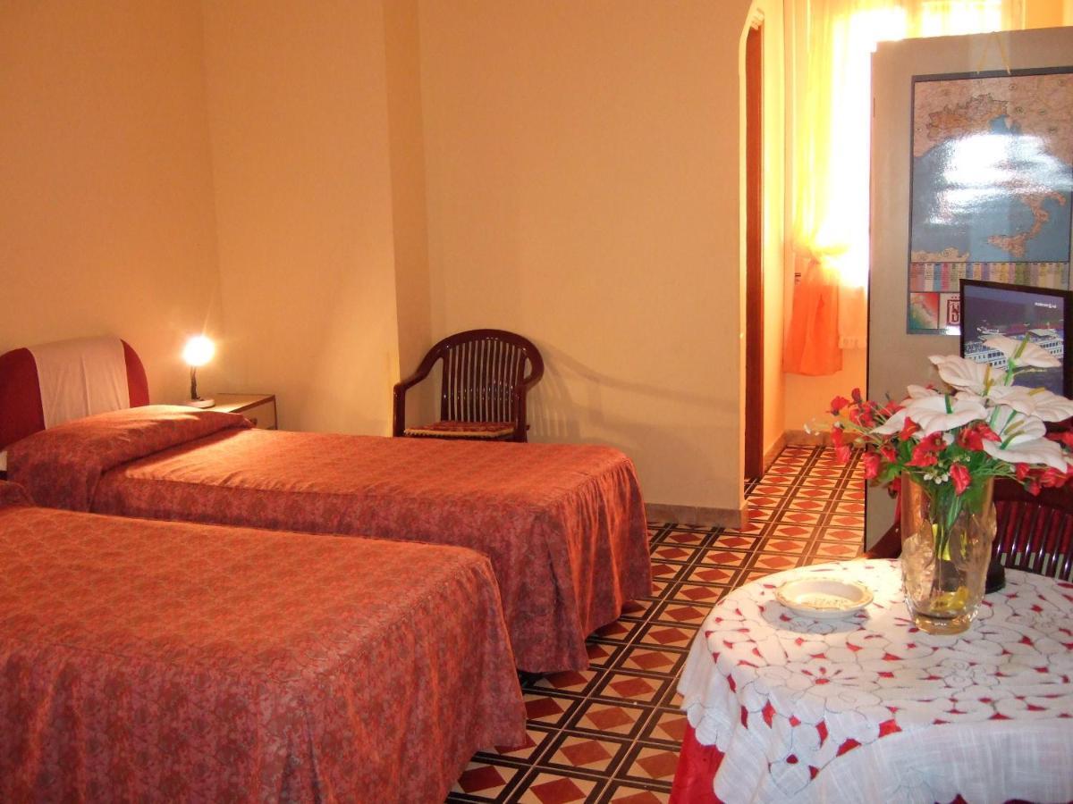 Hotel Torino Falerna Quarto foto